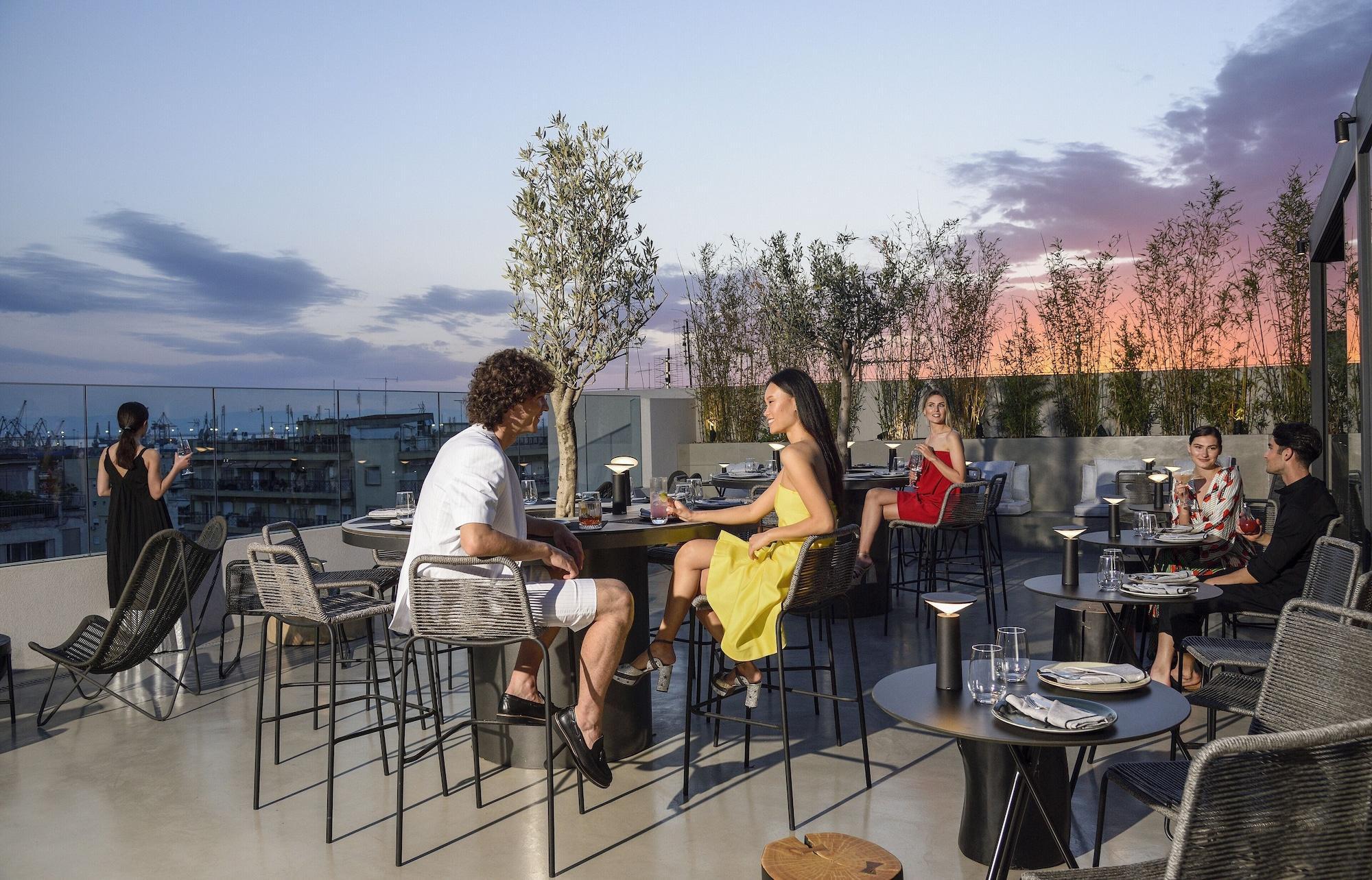 Onoma Hotel 塞萨洛尼基 外观 照片 The Sky Bar